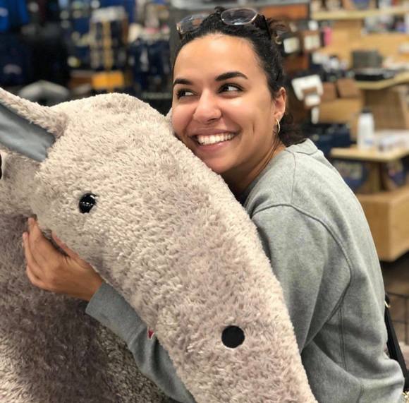 Meet your Posher, Hedyeh - Picture 1 of 1